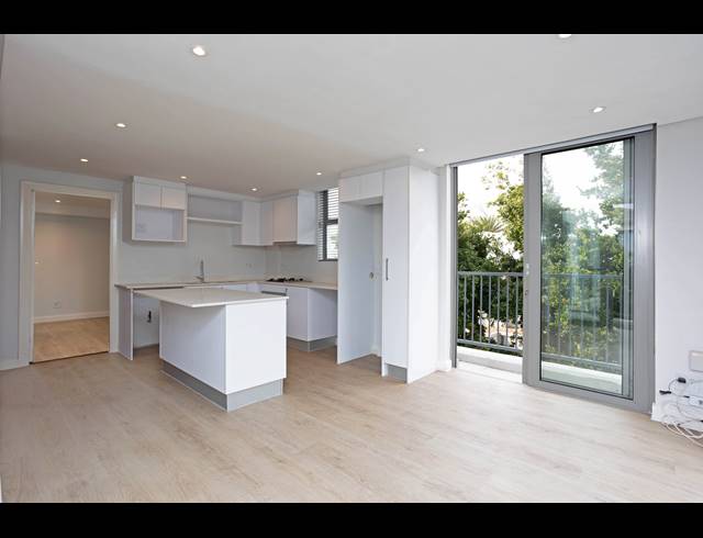 2 BEDROOM APARTMENT FOR SALE IN CLAREMONT UPPER